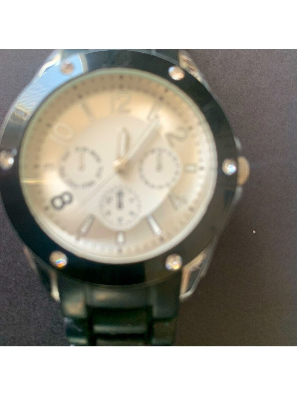 Watch - Picture 1 of 2